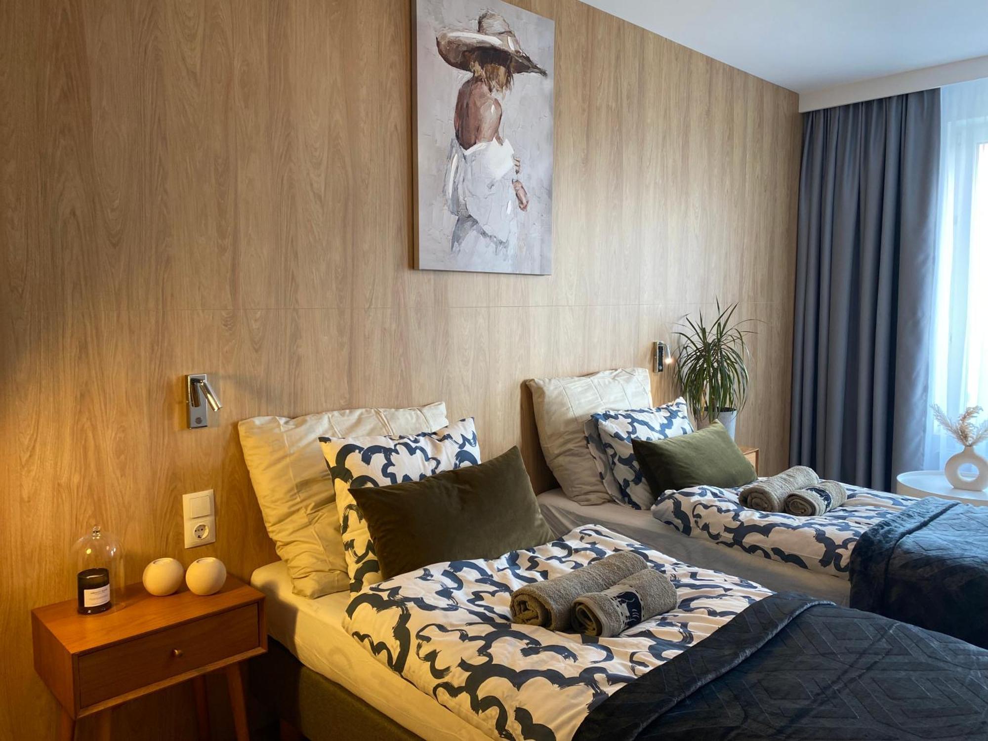 Apartament Mazowiecka F 202 *
